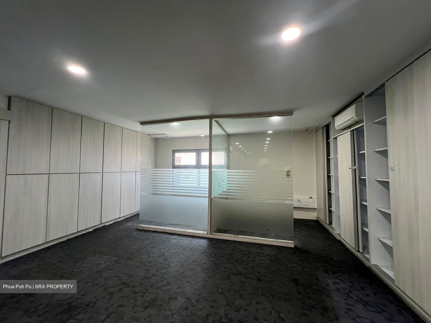 63@ubi (D14), Office #531394381